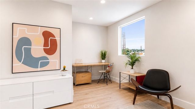 3038 Casitas Avenue, Los Angeles, CA 90039