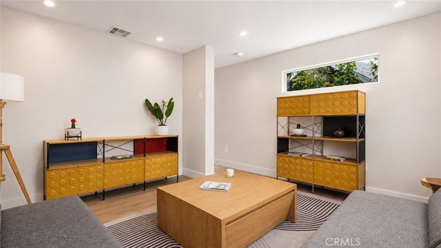 3038 Casitas Avenue, Los Angeles, CA 90039