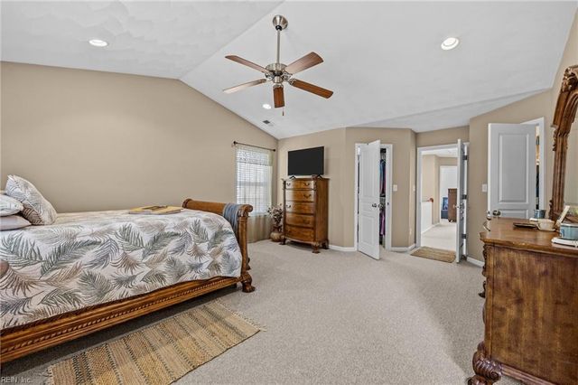 14 Rutland DR, Hampton, VA 23666