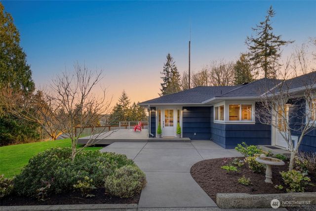 26290 Ohio Avenue NE, Kingston, WA 98346