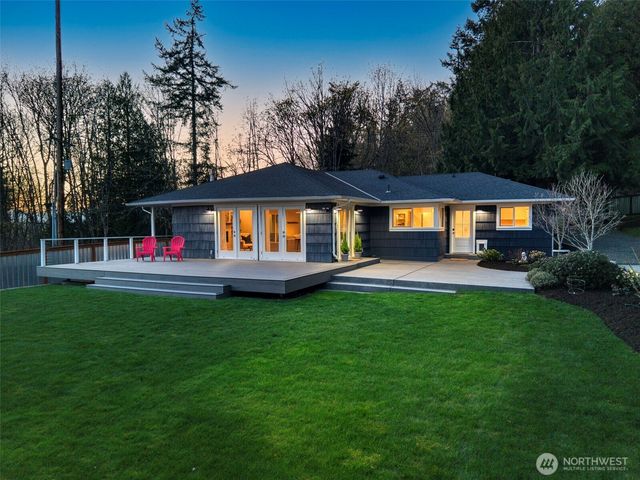 26290 Ohio Avenue NE, Kingston, WA 98346