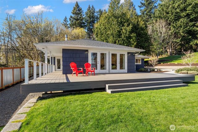 26290 Ohio Avenue NE, Kingston, WA 98346