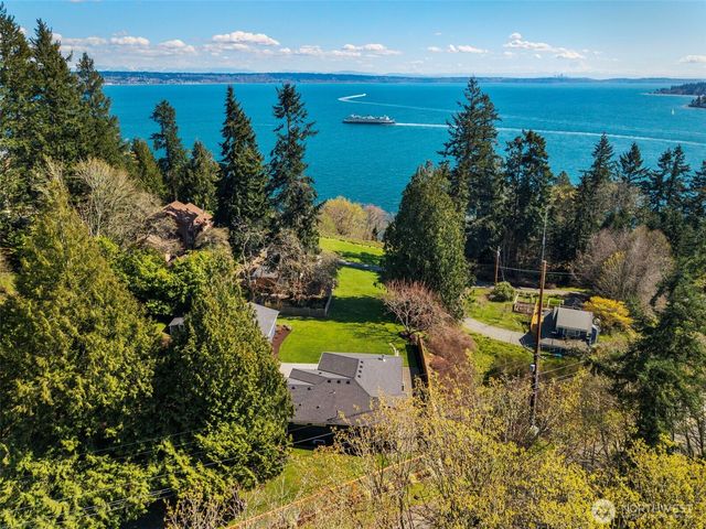 26290 Ohio Avenue NE, Kingston, WA 98346