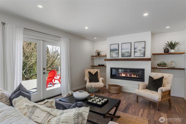 26290 Ohio Avenue NE, Kingston, WA 98346