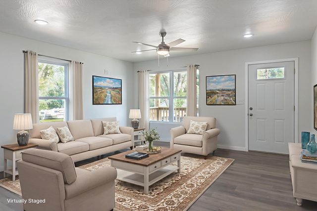 614 W Stanley Street, Buffalo, MO 65622