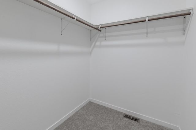 614 W Stanley Street, Buffalo, MO 65622