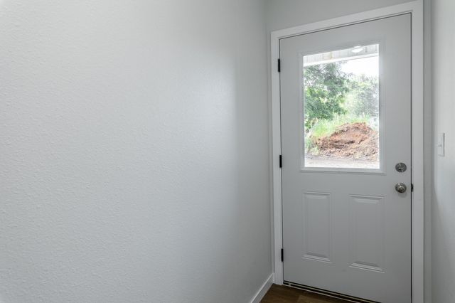 614 W Stanley Street, Buffalo, MO 65622