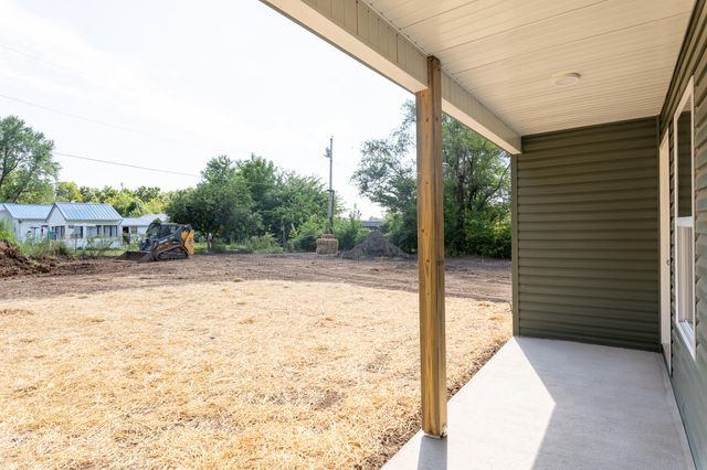 614 W Stanley Street, Buffalo, MO 65622