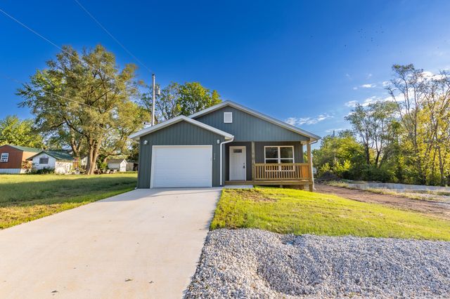 614 W Stanley Street, Buffalo, MO 65622