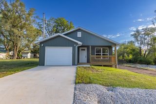 614 W Stanley Street, Buffalo, MO 65622