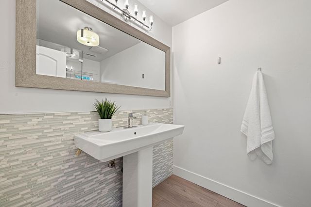 7710 Boren Ln, Granite Bay, CA 95746