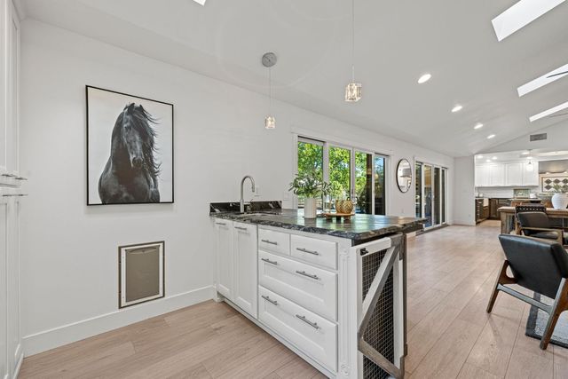 7710 Boren Ln, Granite Bay, CA 95746