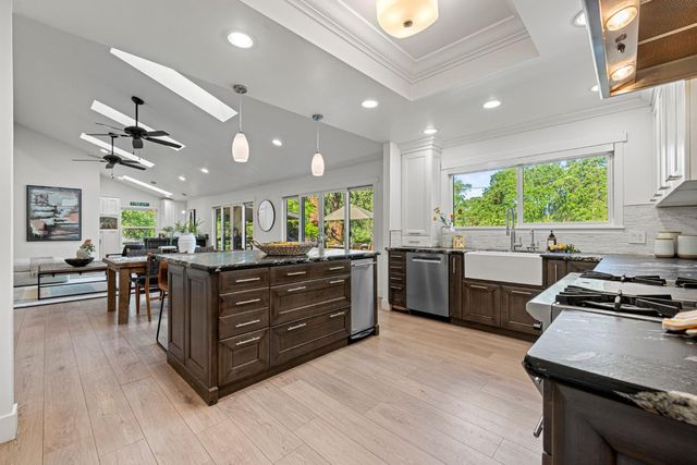 7710 Boren Ln, Granite Bay, CA 95746