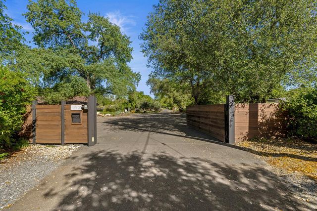 7710 Boren Ln, Granite Bay, CA 95746