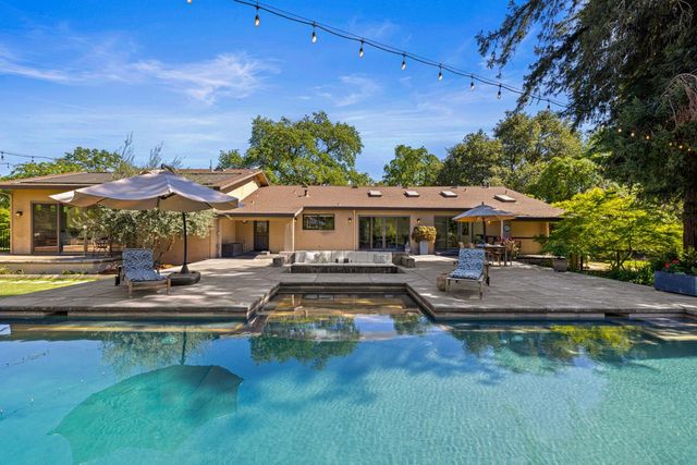 7710 Boren Ln, Granite Bay, CA 95746