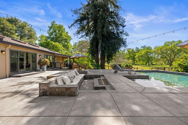 7710 Boren Ln, Granite Bay, CA 95746