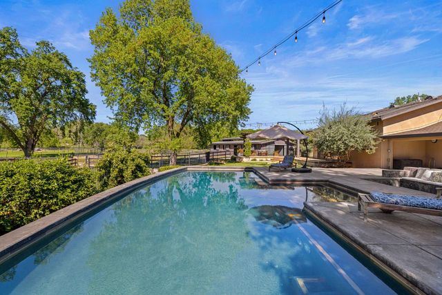 7710 Boren Ln, Granite Bay, CA 95746