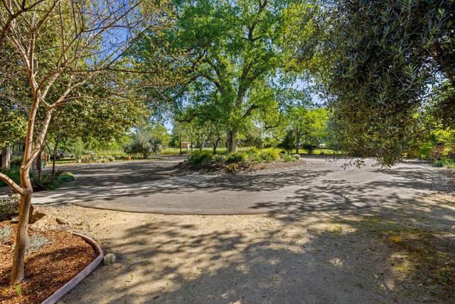 7710 Boren Ln, Granite Bay, CA 95746