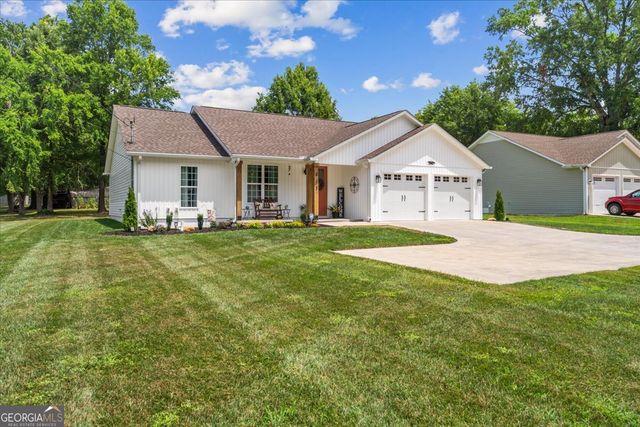 415 W Fort Street, Chatsworth, GA 30705