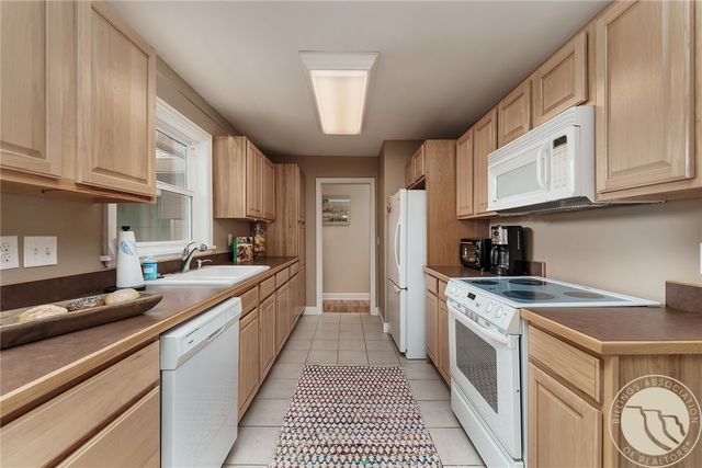 2304 Lewis Avenue, Billings, MT 59102