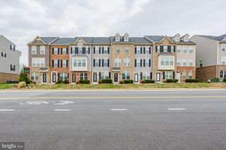 43831 STUBBLE CORNER SQ, Ashburn, VA 20147