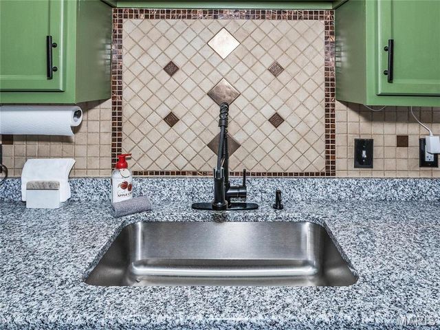 5717 Old Alton Road, Granite City, IL 62040