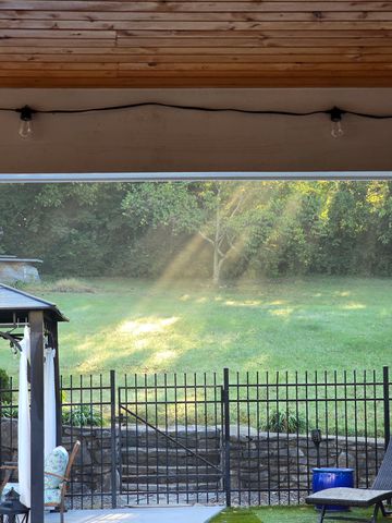 802 Steeplechase Dr, Brentwood, TN 37027