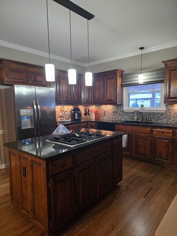 802 Steeplechase Dr, Brentwood, TN 37027