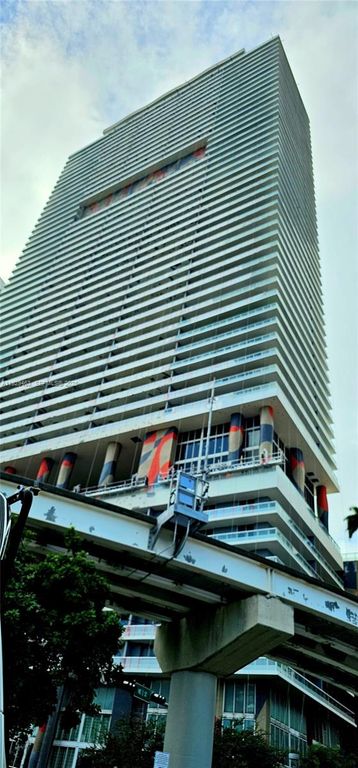 50 Biscayne Blvd 5008, Miami, FL 33132