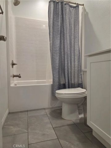 24115 Hillcrest, Corona, CA 92883
