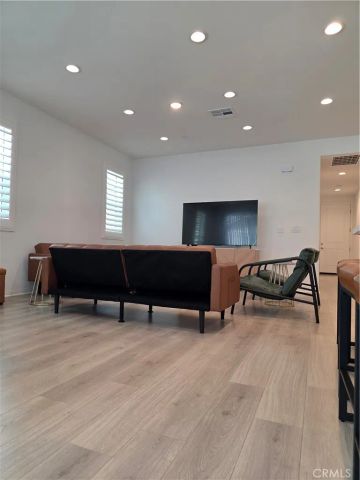 24115 Hillcrest, Corona, CA 92883