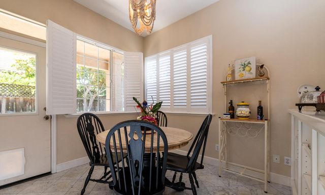 2110 W Rue St Michel, Fresno, CA 93711