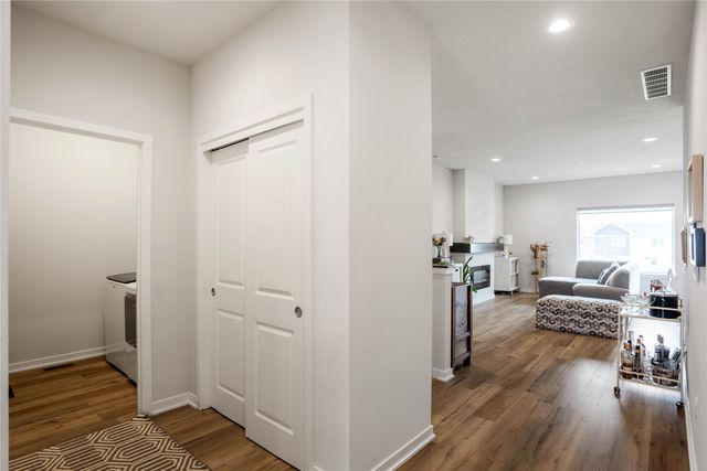 695 Dolce Court, West Des Moines, IA 50266