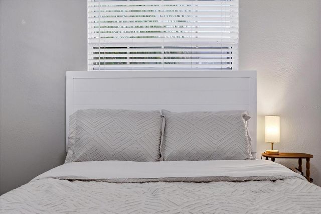 3915 W STATE STREET, Tampa, FL 33609