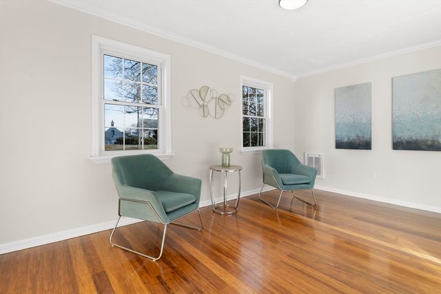 51 Fiske Hill Rd, Sturbridge, MA 01566