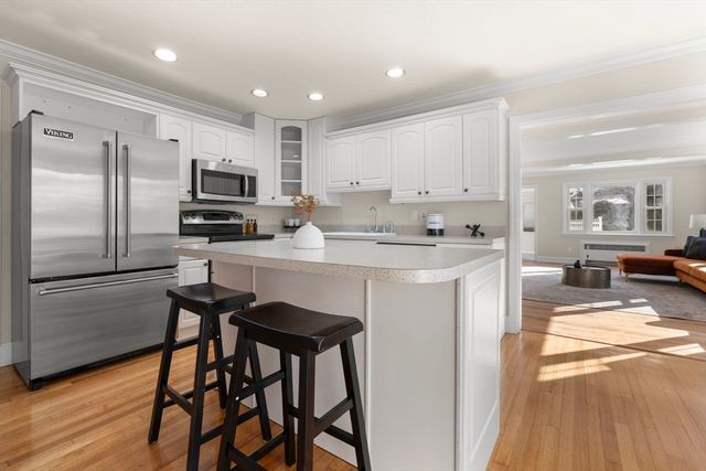 51 Fiske Hill Rd, Sturbridge, MA 01566