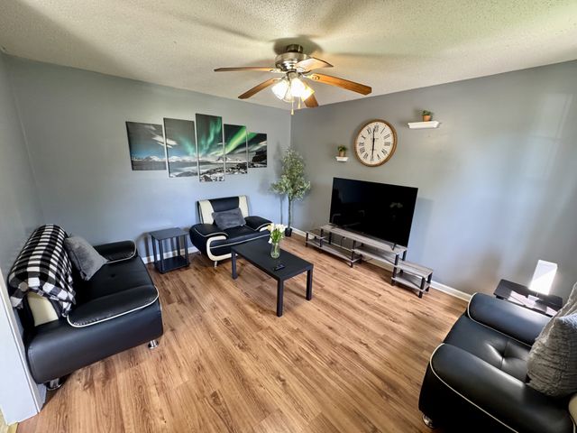 198 Beech St, Clarksville, TN 37042