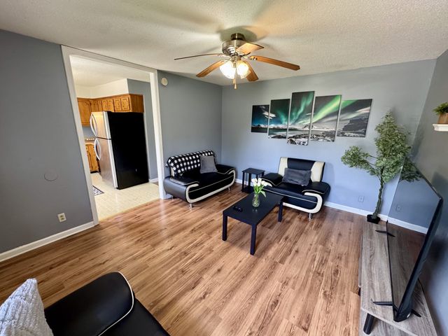 198 Beech St, Clarksville, TN 37042