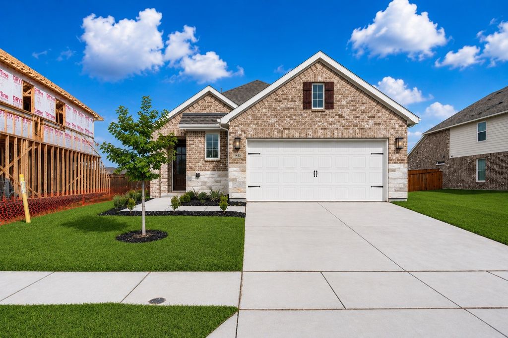 1412 Grove Pond Road, Forney, TX 75126