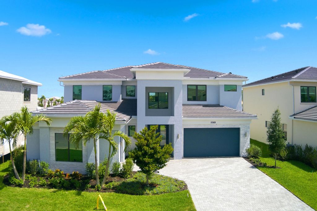 10169 Royal Ascot Avenue, Lake Worth, FL 33449