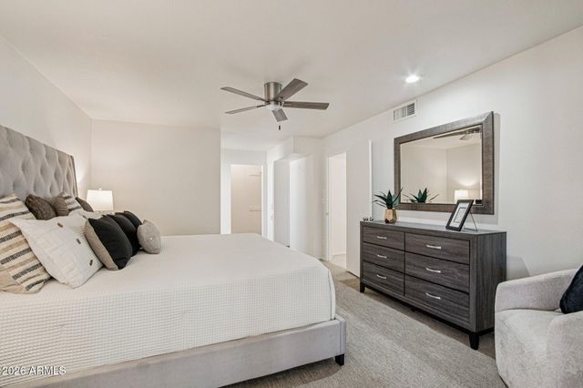 10418 W PRAIRIE HILLS Circle, Sun City, AZ 85351