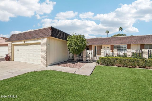 10418 W PRAIRIE HILLS Circle, Sun City, AZ 85351