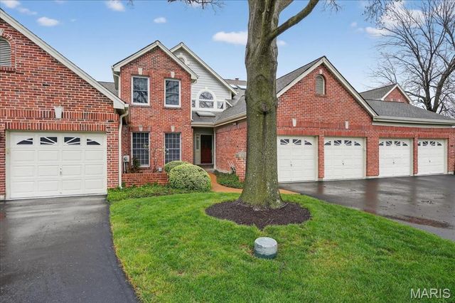 14033 Woods Mill Cove Drive, Chesterfield, MO 63017