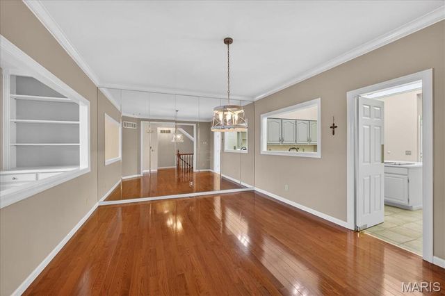 14033 Woods Mill Cove Drive, Chesterfield, MO 63017