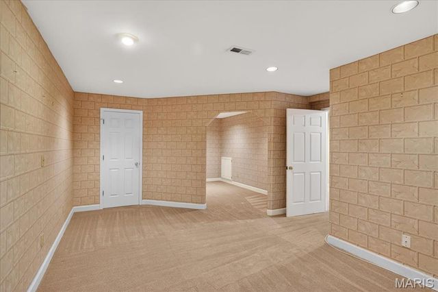14033 Woods Mill Cove Drive, Chesterfield, MO 63017