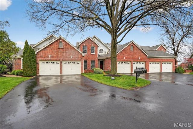 14033 Woods Mill Cove Drive, Chesterfield, MO 63017