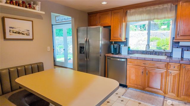 25513 121st Street E, Buckley, WA 98321