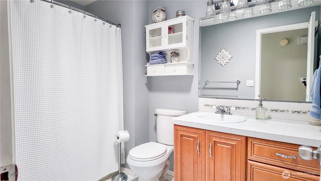 25513 121st Street E, Buckley, WA 98321