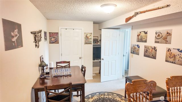 25513 121st Street E, Buckley, WA 98321