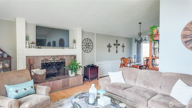 25513 121st Street E, Buckley, WA 98321